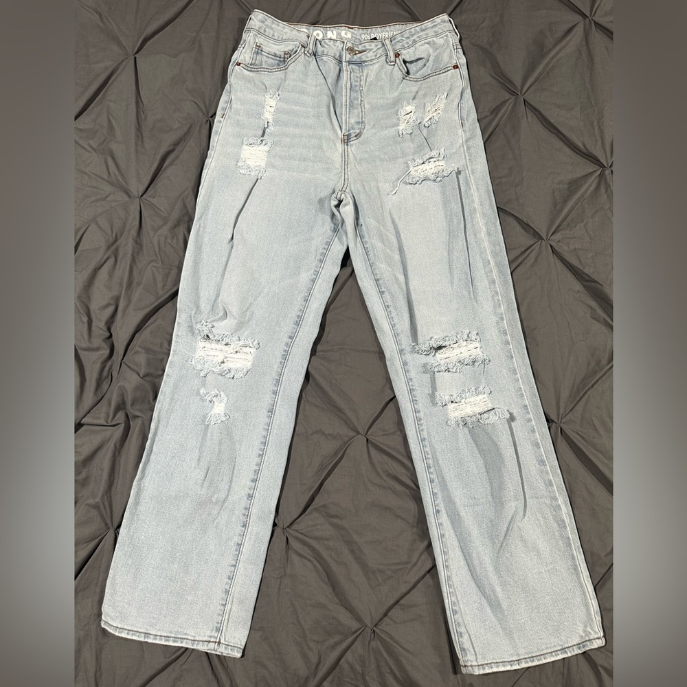 Distressed Light Blue Boyfriend Jeans